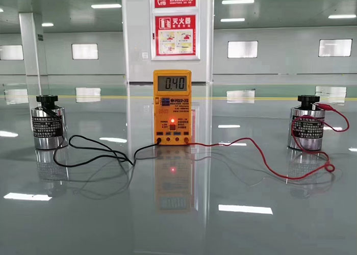 環(huán)氧樹(shù)脂防靜電自流平地坪